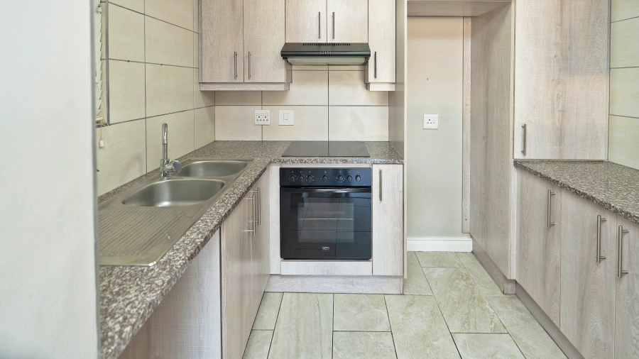 2 Bedroom Property for Sale in Brackenfell South Western Cape